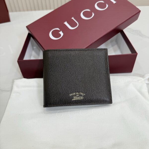 Gucci 867314 01