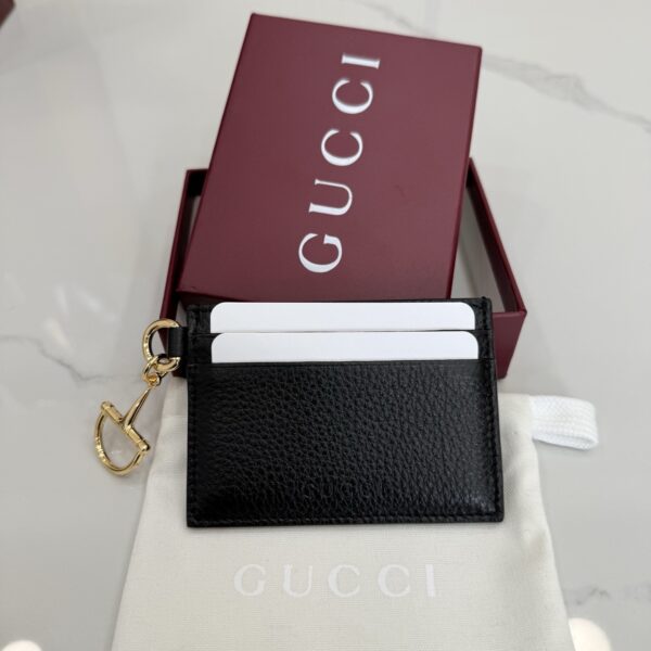 Gucci 855651 01