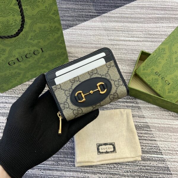 Gucci 658549 02