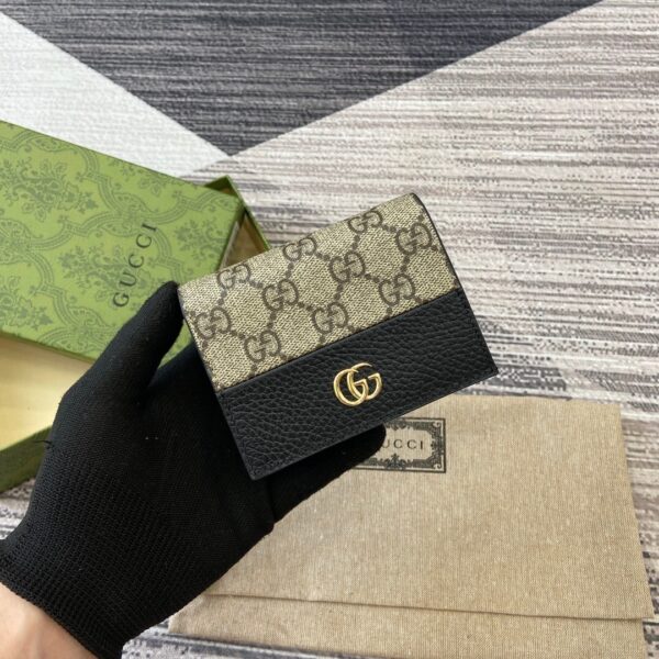 Gucci 658610 01