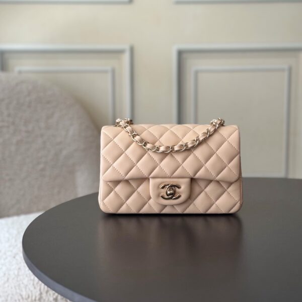 Chanel 20cm 14