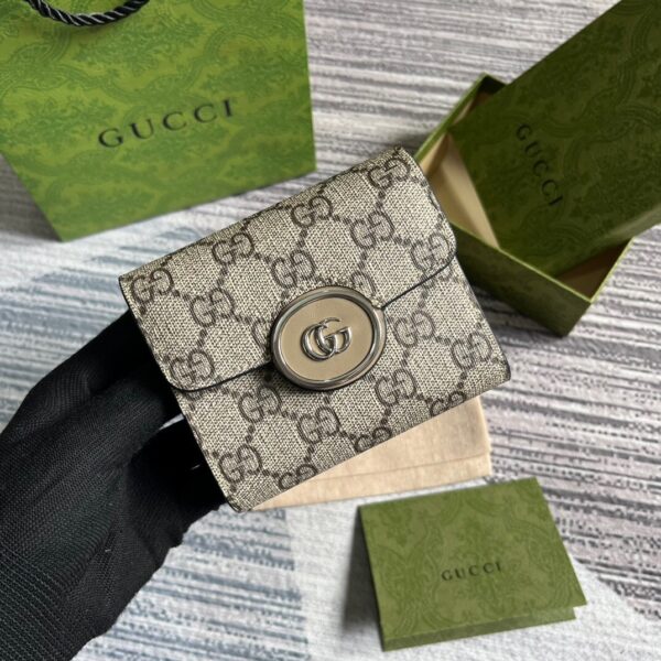 Gucci 760197 01