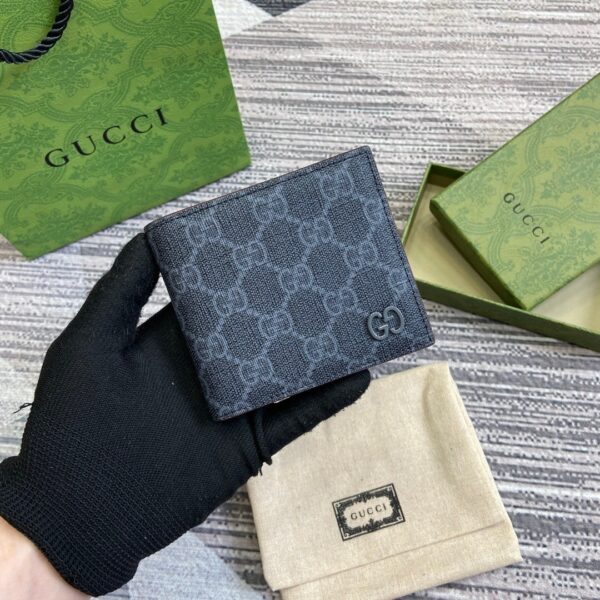 Gucci 768243 03