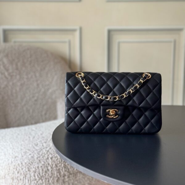 Chanel 23cm 03