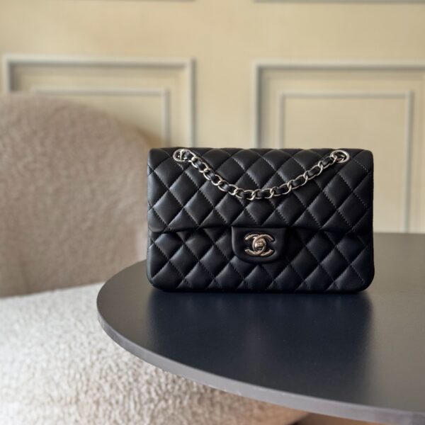 Chanel 23cm 02