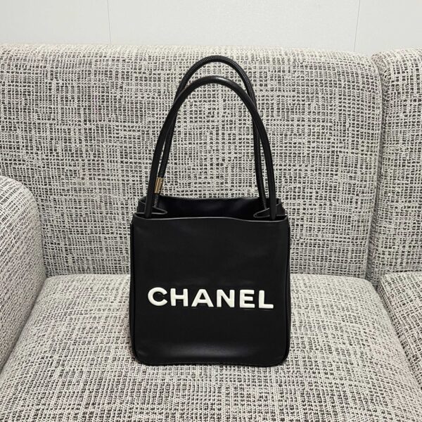 Chanel 10