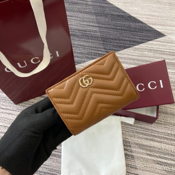 Gucci 773427
