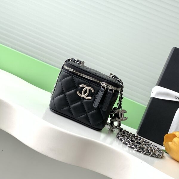 Chanel AP3941 01
