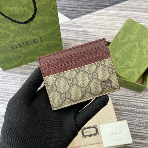 Gucci 795230 02