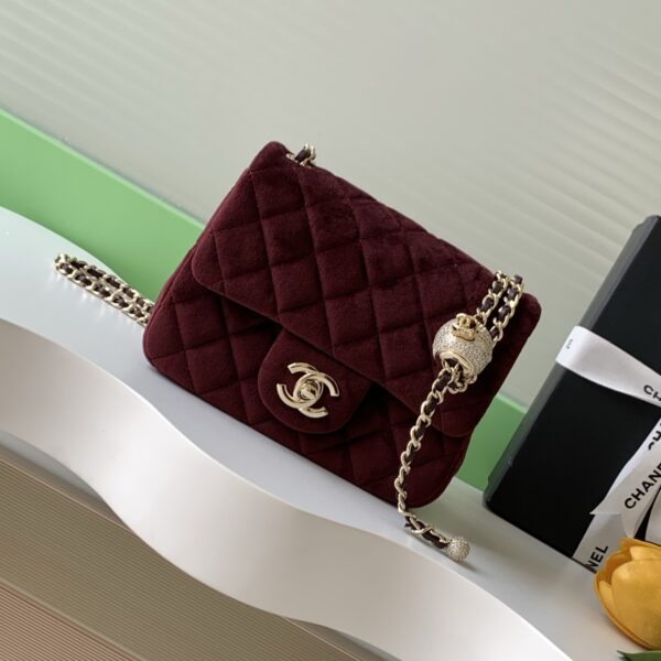 Chanel AS1786 03
