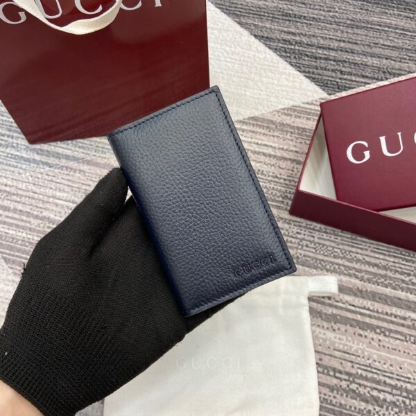 Gucci 817038 03