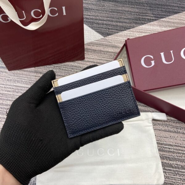 Gucci 817043 01