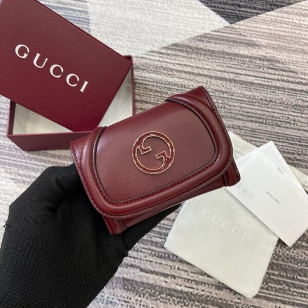 Gucci 818811 05