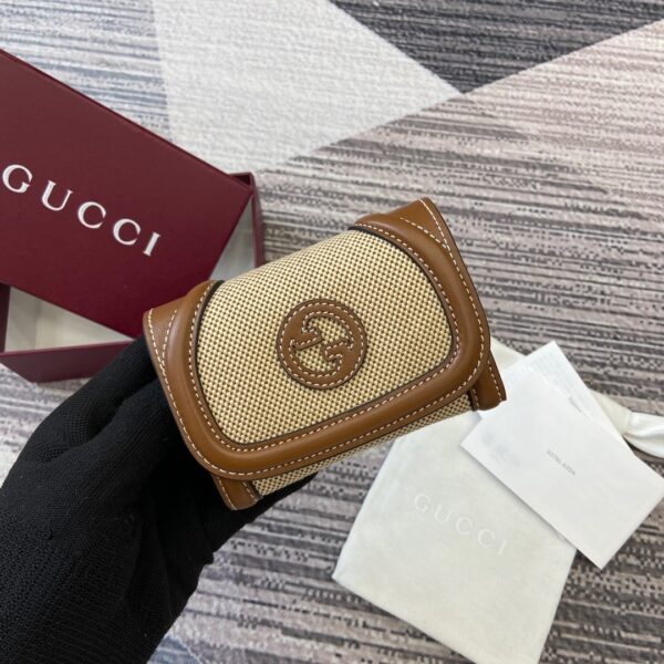Gucci 818811 11