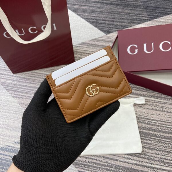 Gucci 443127 01