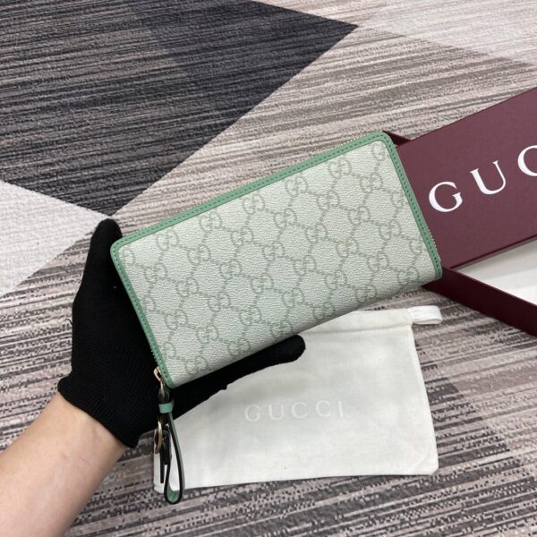 Gucci 819122 01
