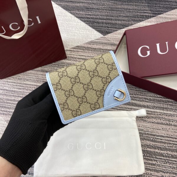 Gucci 820692 07