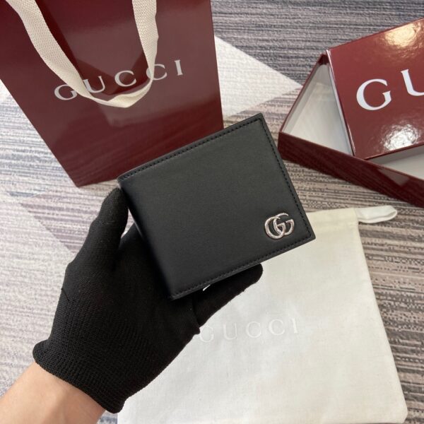 Gucci 835048 03