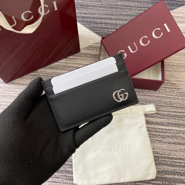 Gucci 835049 01