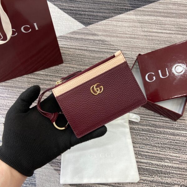 Gucci 837966 04