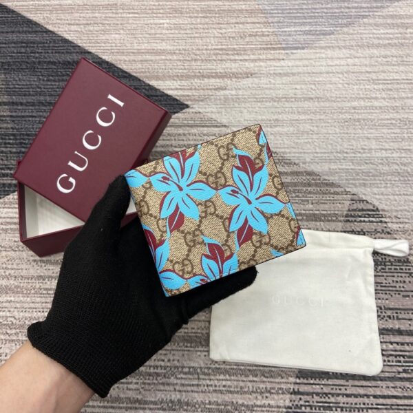 Gucci 841146 03