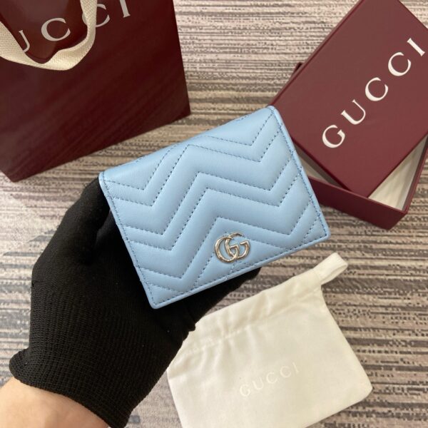Gucci 466492 05