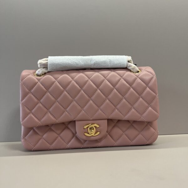 Chanel 1112 52