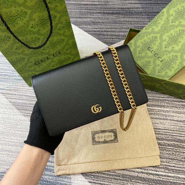 Gucci 497985 05