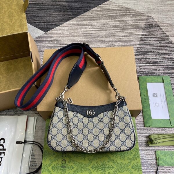 Gucci735132