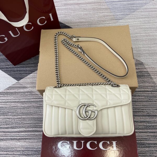 Gucci 443497_8