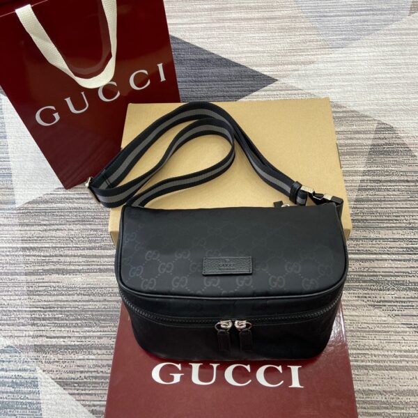 Gucci 449182
