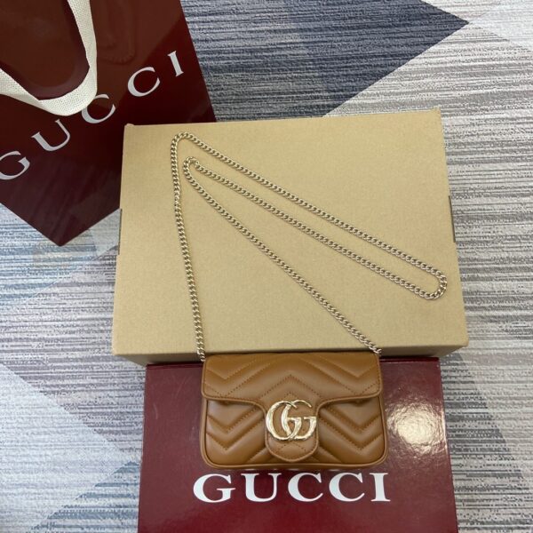 Gucci 476433