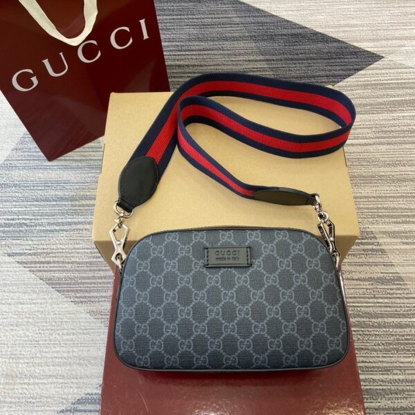 Gucci 574886