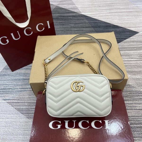 Gucci 634936_4