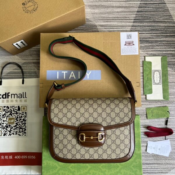 Gucci 700457_4