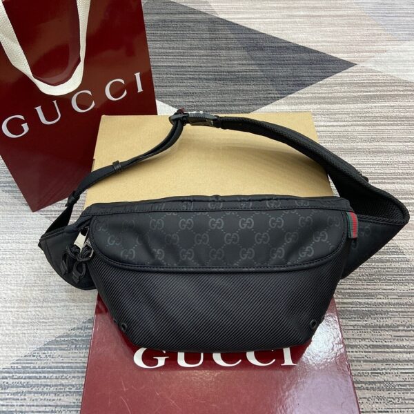 Gucci 804262