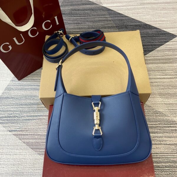 Gucci 810232_4