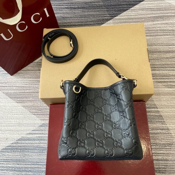 Gucci 815118_15