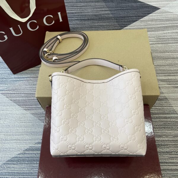 Gucci 815118_4