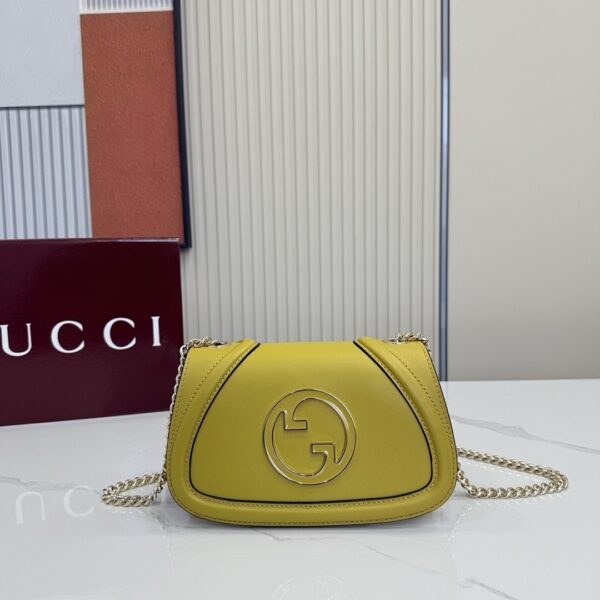 Gucci 815711_2