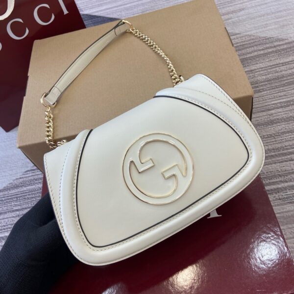 Gucci 815711_3