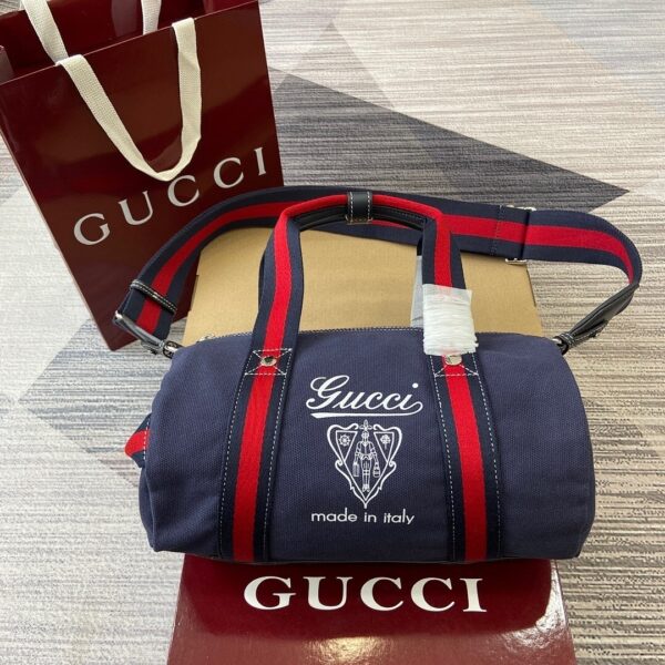 Gucci 816865