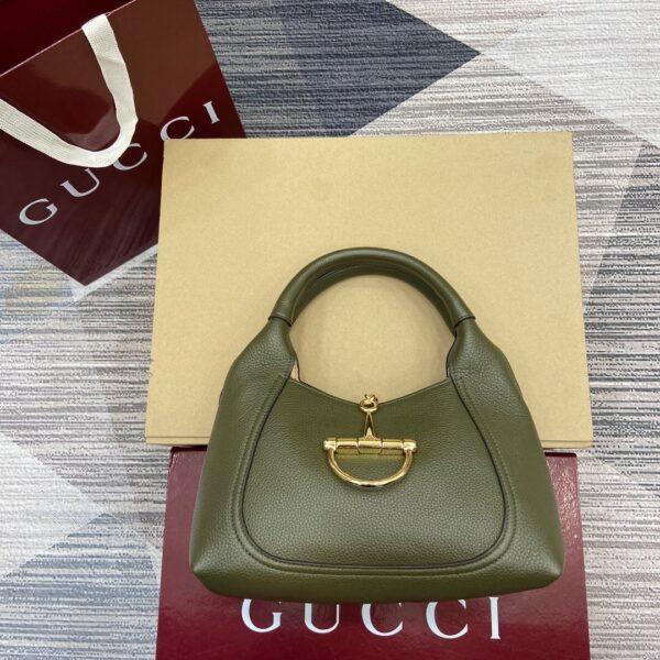 Gucci 821623_5
