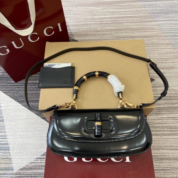 Gucci 827750