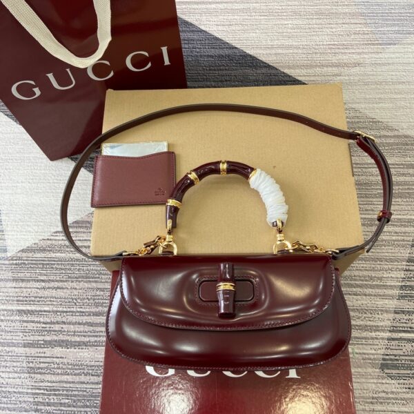 Gucci 827750_2