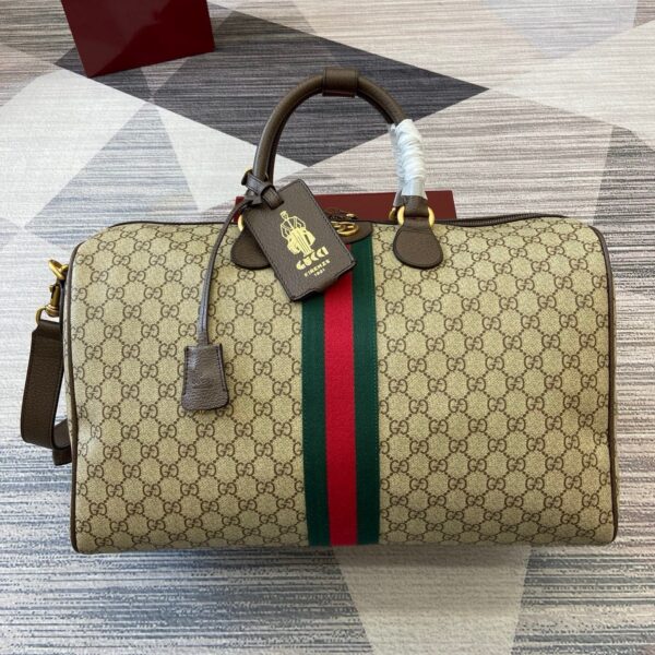 Gucci 834460