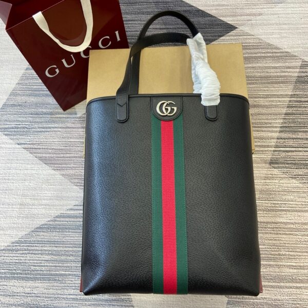 Gucci 834465_4