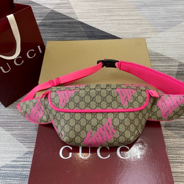 Gucci 834963