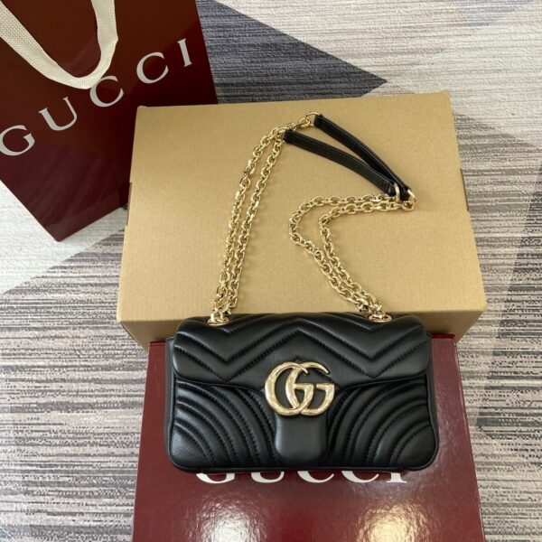 Gucci 837280_12