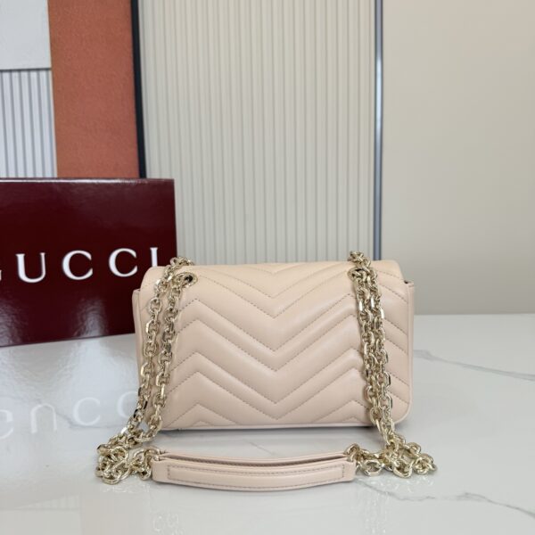 Gucci 837280_2